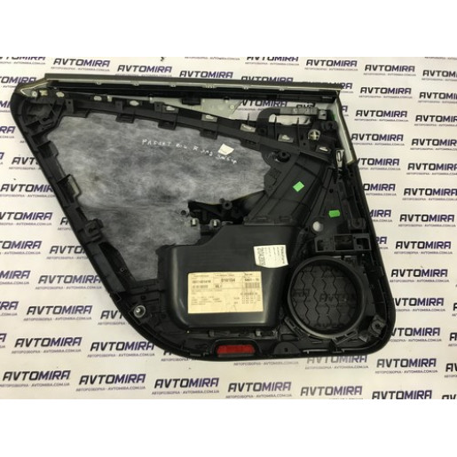 Карта дверей задняя правая VW Passat B6 Wagon 2005-2010 3C5867212